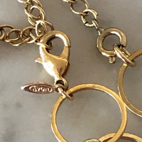 AVON Mother of Pearl Round Disc Turquoise Bead Gold Chain Necklace Vinta… - Picture 11 of 15